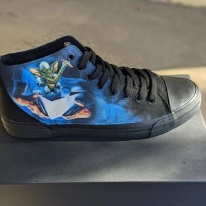 Akedo Limited Gremlins shoes